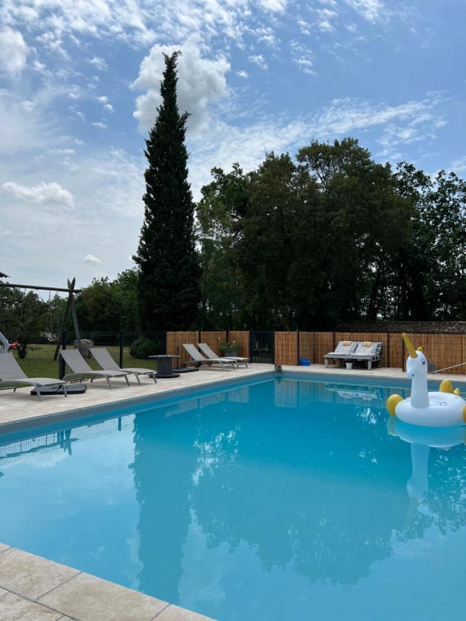 Coulonges Ξενοδοχείο Savignac-sur-Leyze Εξωτερικό φωτογραφία